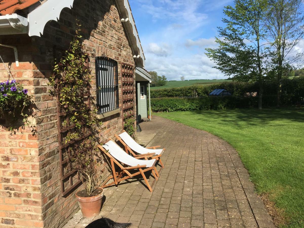 Crossways Self-Catering Cottage - Self Contained East Ravendale Buitenkant foto